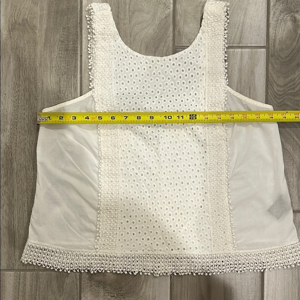 Who What Wear Ivory Sleeveless Blouse - Picture 5 of 6